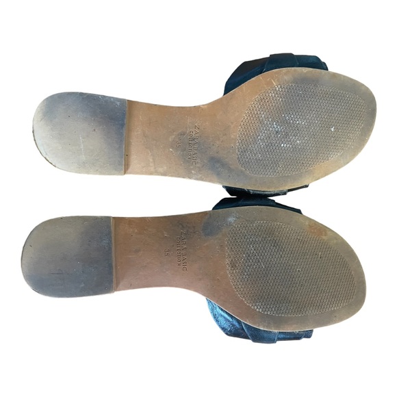 Zara basic black leather slide flat sandals with a gold chain design size 5 - Picture 10 of 11